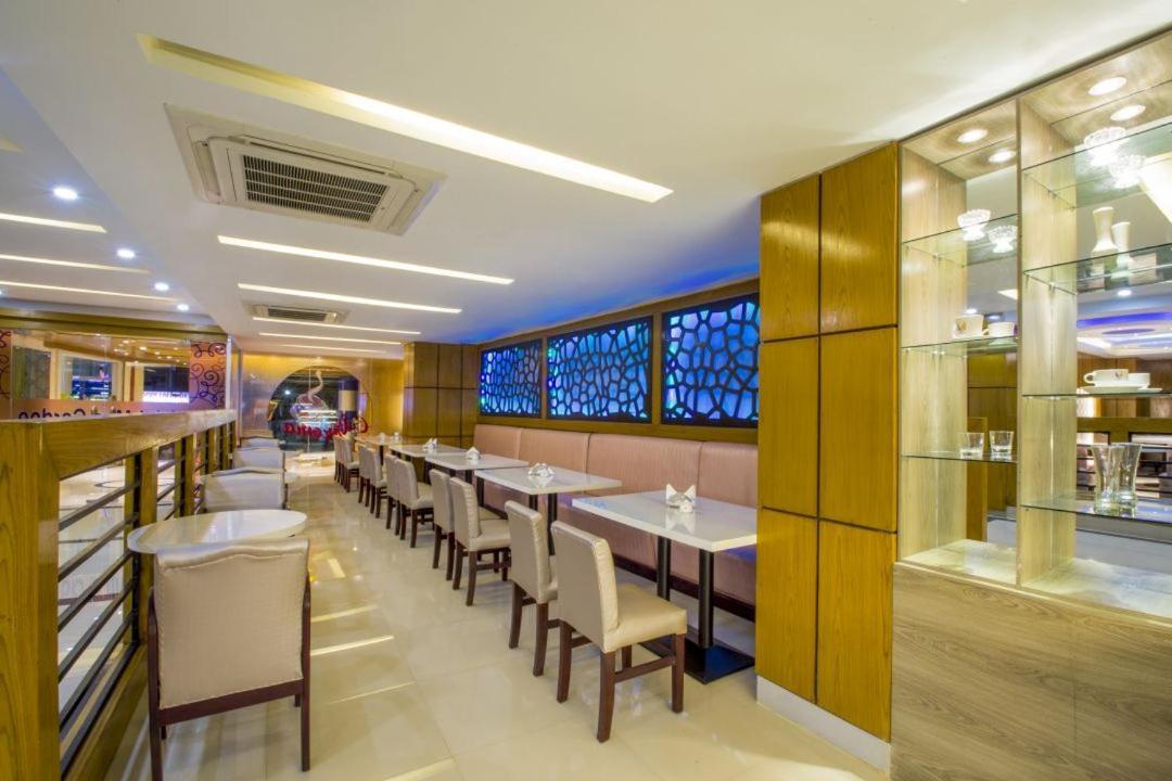 Hotel Mira Garden Sylhet Buitenkant foto