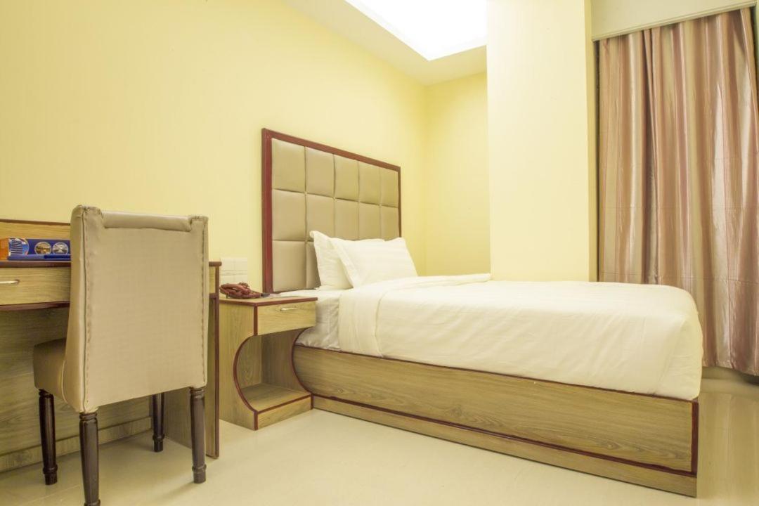 Hotel Mira Garden Sylhet Buitenkant foto