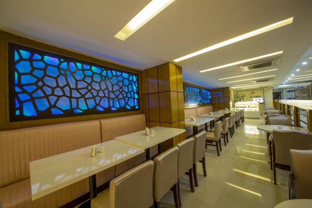 Hotel Mira Garden Sylhet Buitenkant foto